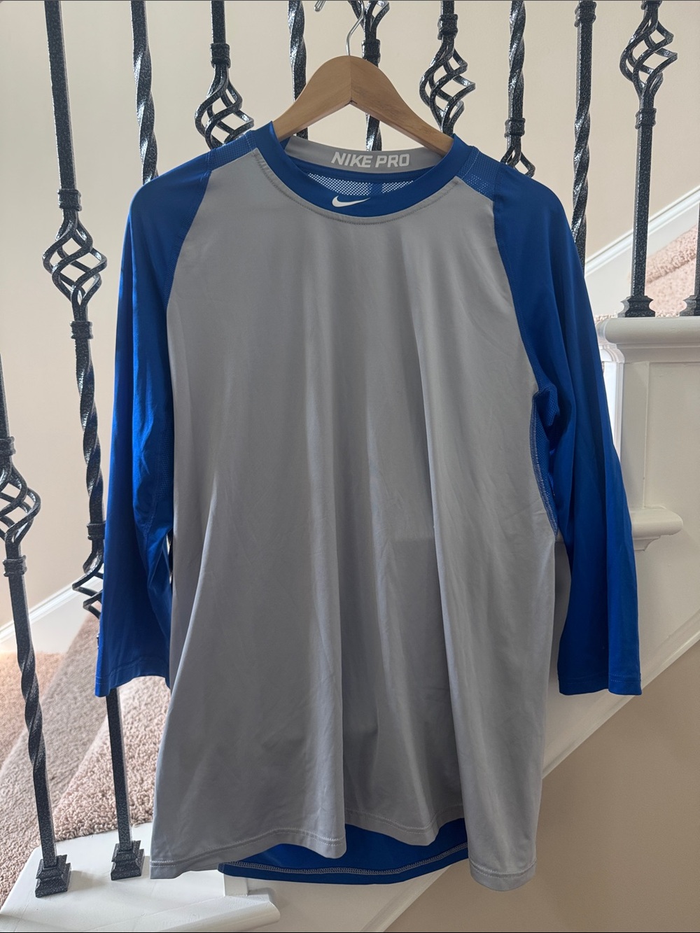 Nike 3/4-Sleeve Raglan Performance Shirt - Gray & Blue